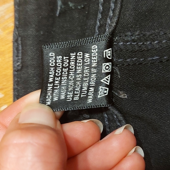 Black Skinny Jeans - Picture 6 of 7